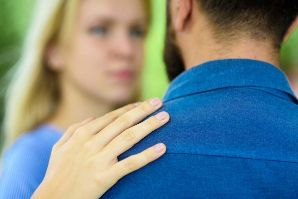 3 Ways to Encourage Your Loved Ones to Attend Family Therapy
