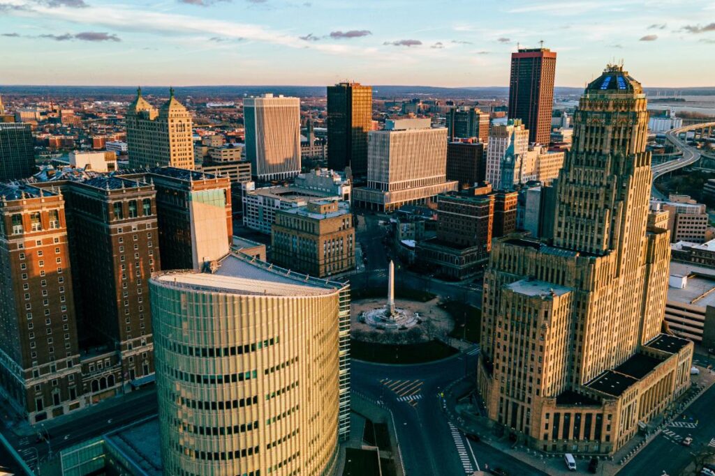a picture residential of downtown Buffalo to represent treatment near buffalo