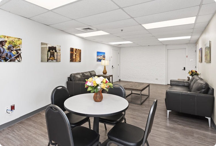 Comfortable common area for clients enrolled in MAT program